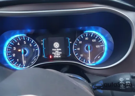 2022 Chrysler Voyager Lx из США, поврежденный, VIN 2C4RC1CG6NR226232